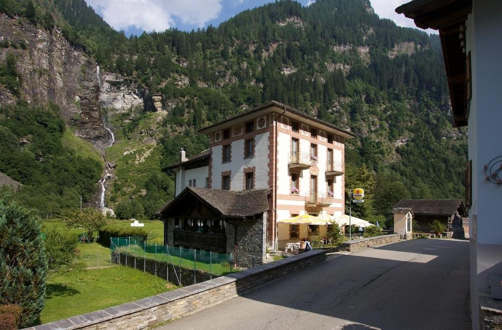 Hotel La Cascata Augio Exterior photo